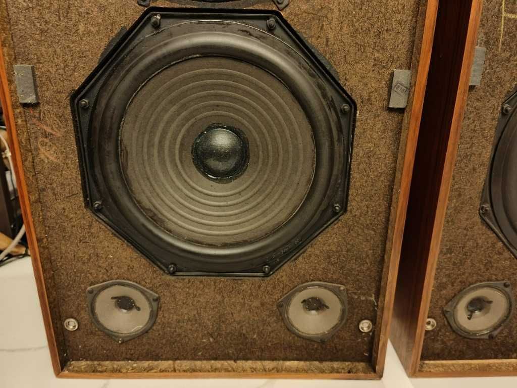GRUNDIG Super HIFI box 40a Kolumny do JAZZu  Hi-END