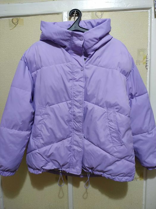 Продам куртку жіночу стан новий