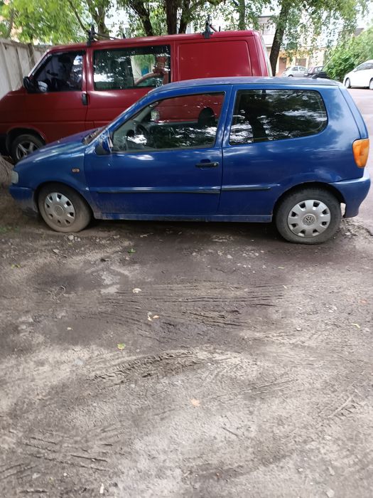 Volkswagen polo продається