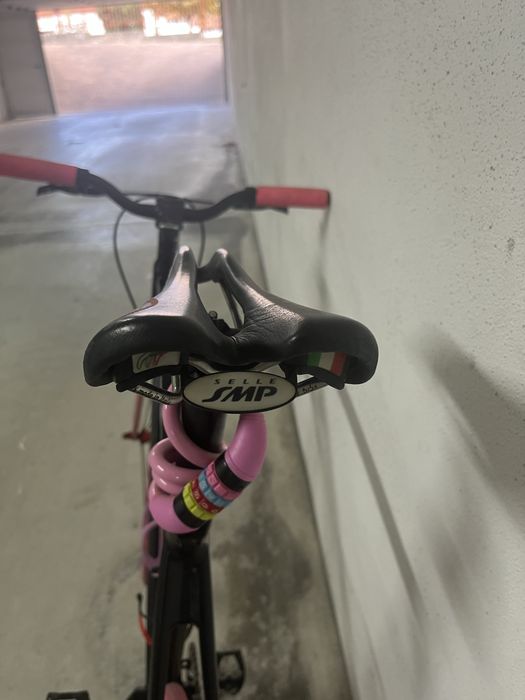 Bicicleta fixie, ciclismo cidade, roda livre.