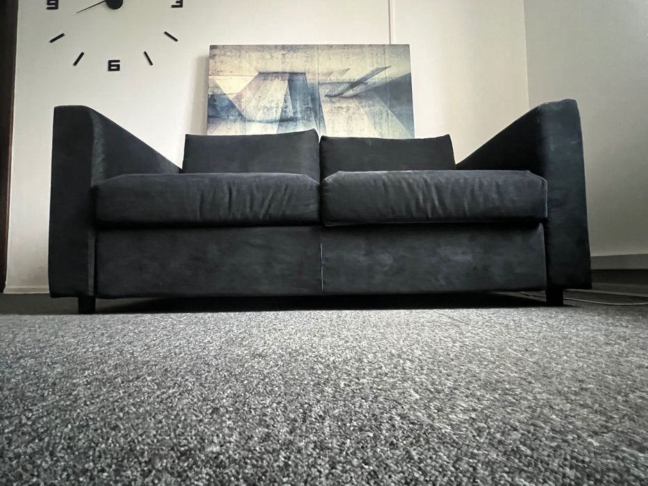 dwuosobowa sofa IKEA Vimle w kolorze antracytowym Hillared