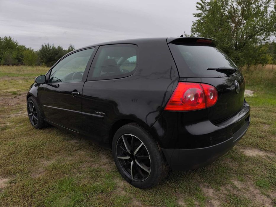 1,6 alu 17",klima sprawna , UNITED, z Niemiec.