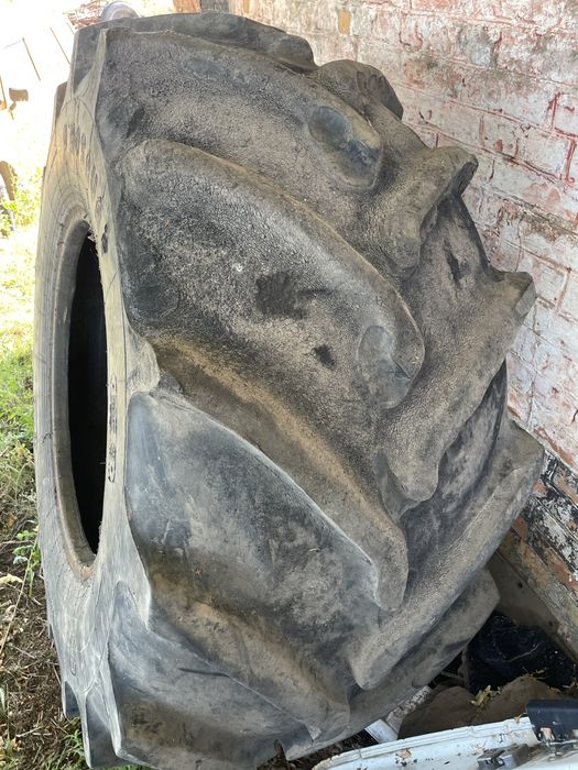 Скат 30.5R32 Rosava на комбайн чи трактор