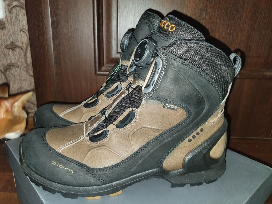 ECCO Biom Terrain Akka BOA GTX Mid cut quick fas