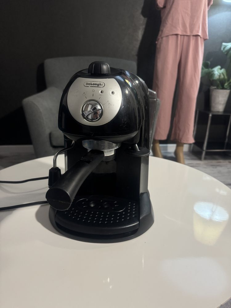 Expres DeLonghi EC200