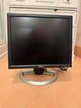 Monitor Dell używany 17 cali