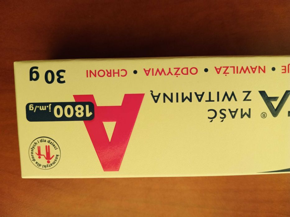 Univita, maść z witaminą A 30g nawilżenie i regeneracja skóry