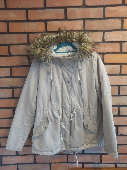 Kurtka zimowa damska 42 L/XL C&A beżowa krótka parka