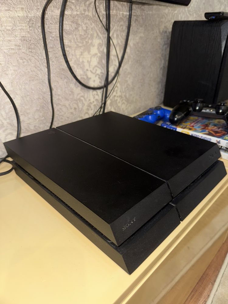 Playstation 4 FAT 1TB CUH1216b + 54 гри