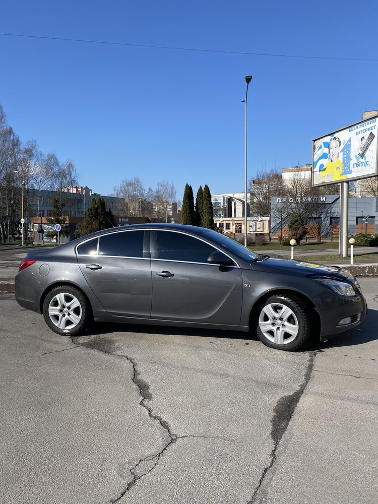 Opel Insignia Cosmo 1.8 GBO4