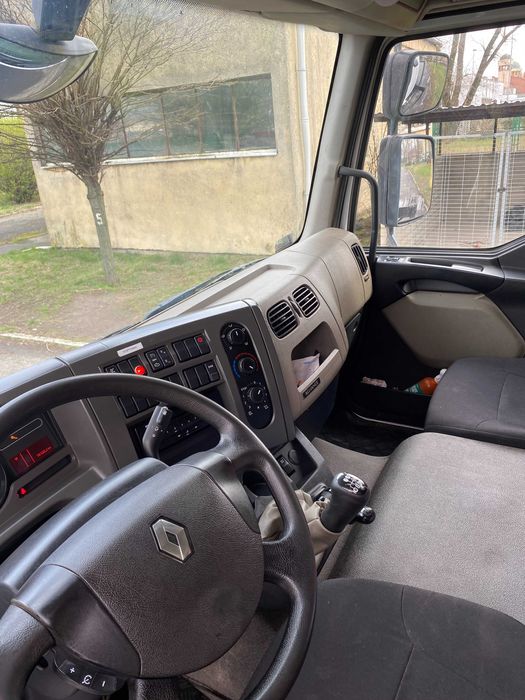 Renault Midlum 220 platforma + dźwig Hiab 077 Duo, 80 tys km