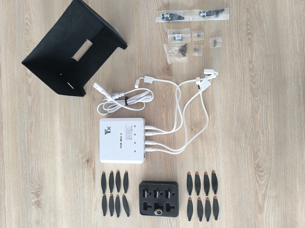 DJI Mini 2 Fly More Combo + Extras