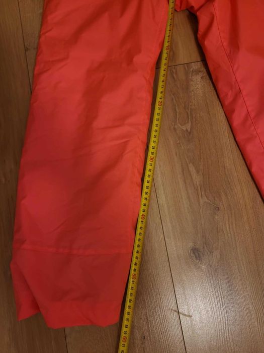 Spodnie narciarskie, śniegowce, dziecko 8 lat