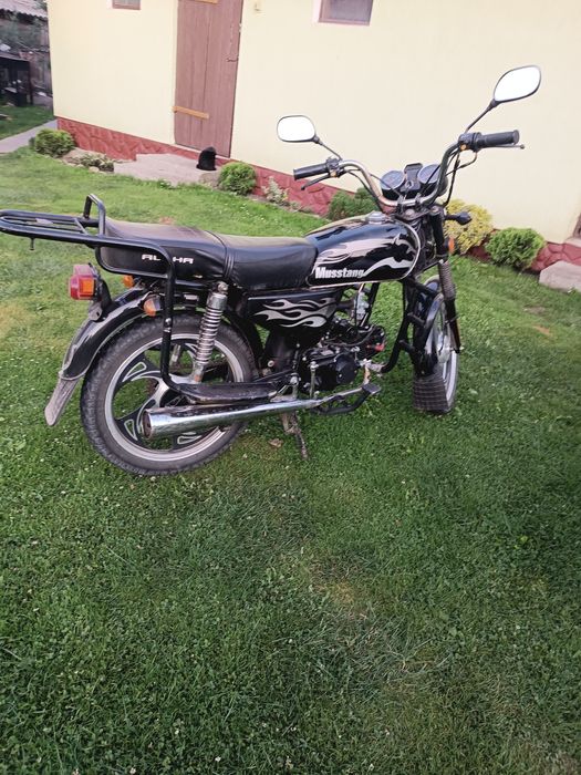 Продам мустанг 110