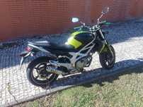 Suzuki SFV 650 Gladius – 26.000 km