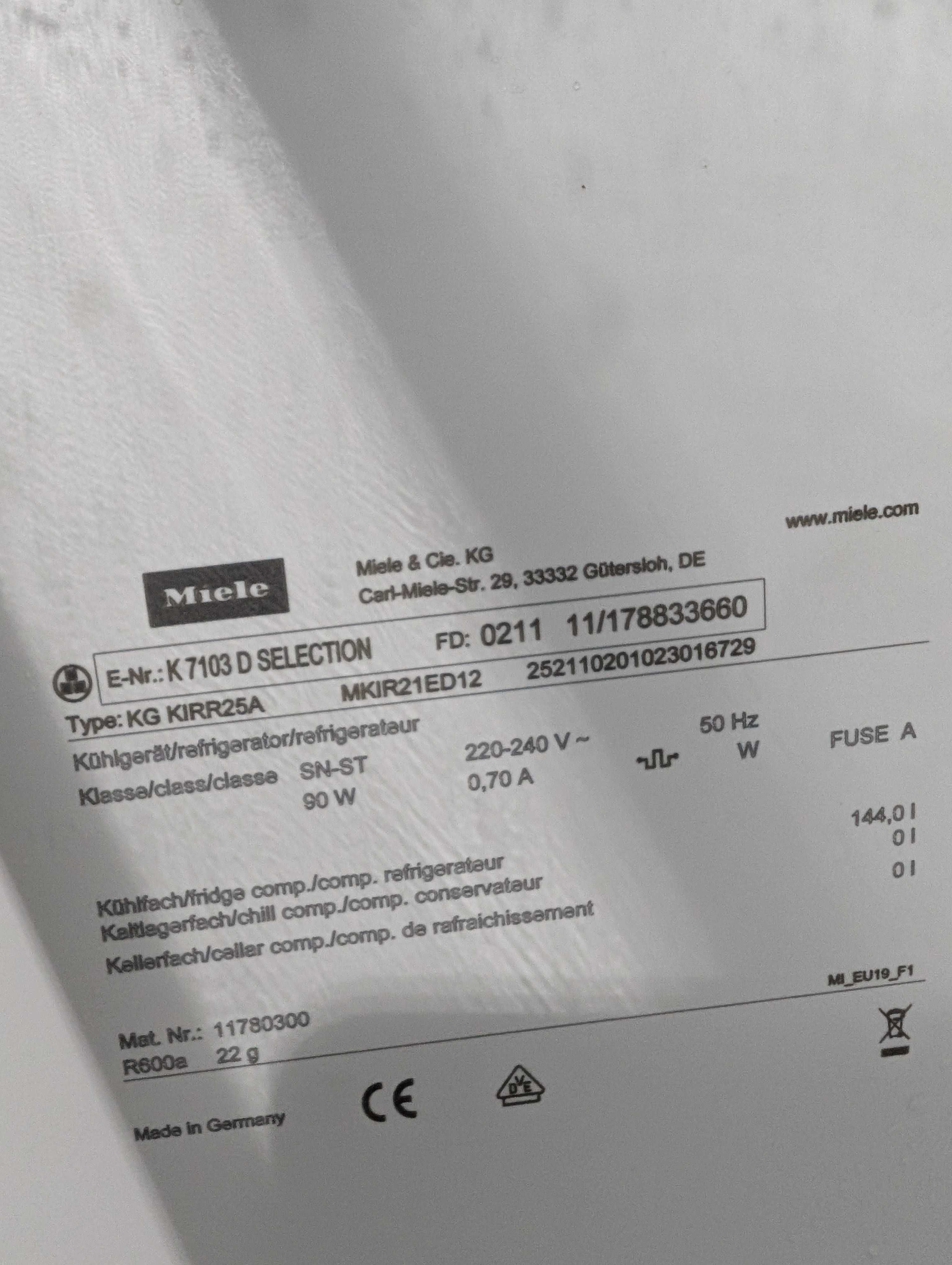 Lodówka Miele K 7103 D / 87.5cm