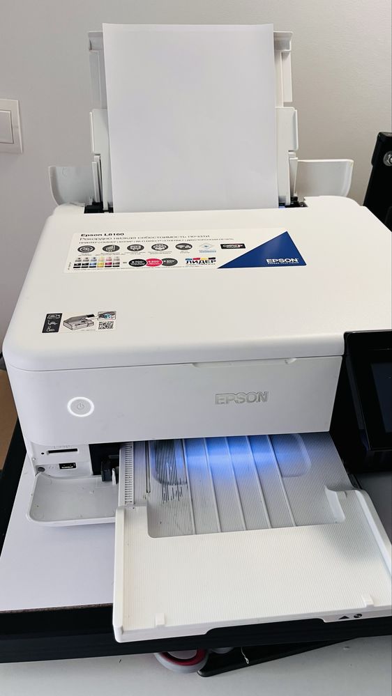 Продаю принтер Epson L8160  – на запчастини