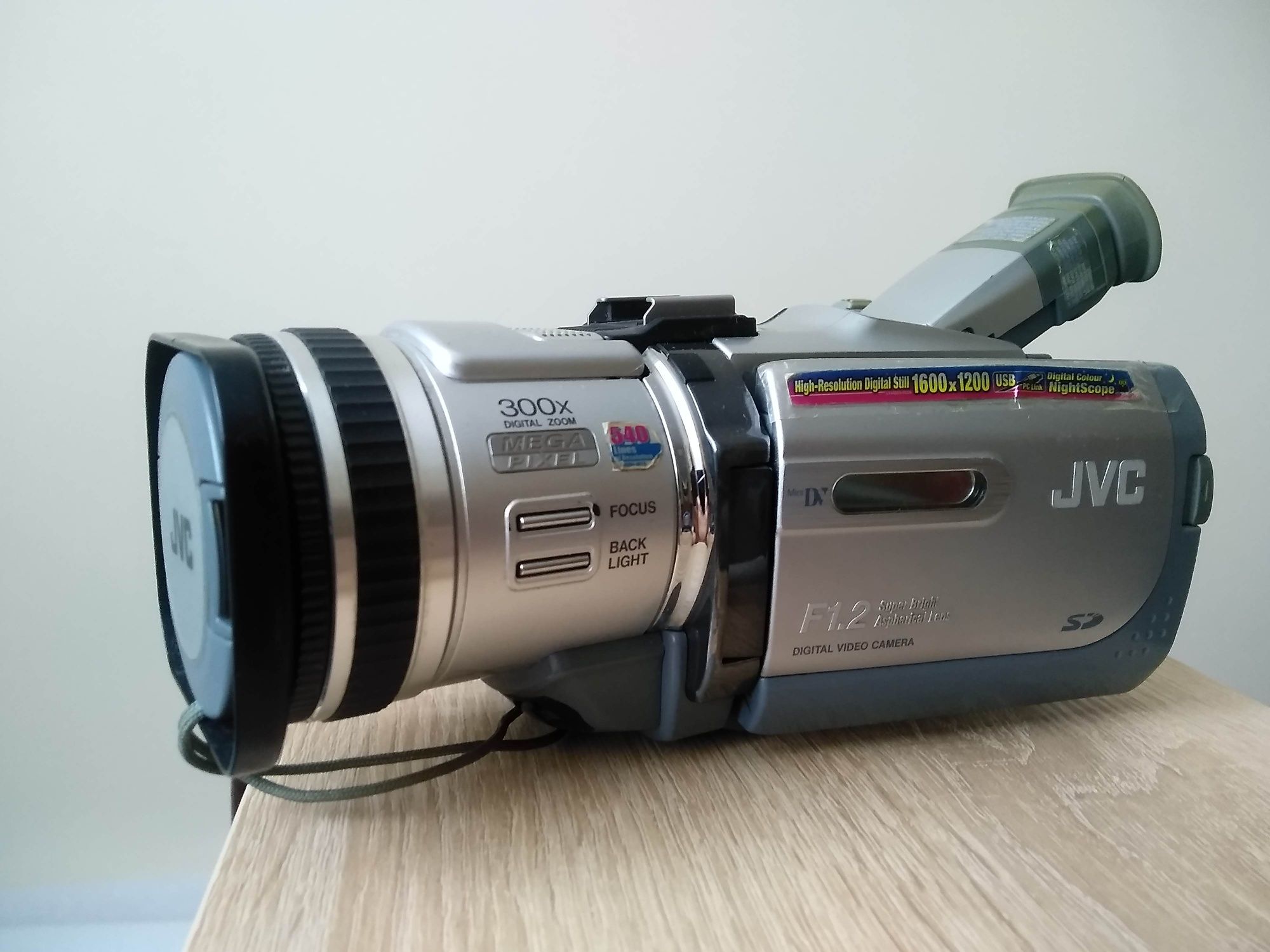 Відеокамера НЕРОБОЧА - JVC GR-DV 5000AG
