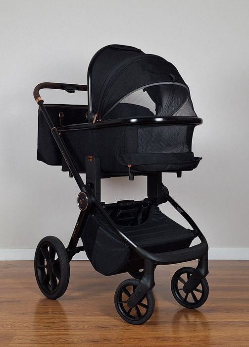 NOWY  Muuvo Quick SE 2 . Fotelik Cybex Cloud Z I-size . Wózek 3w1