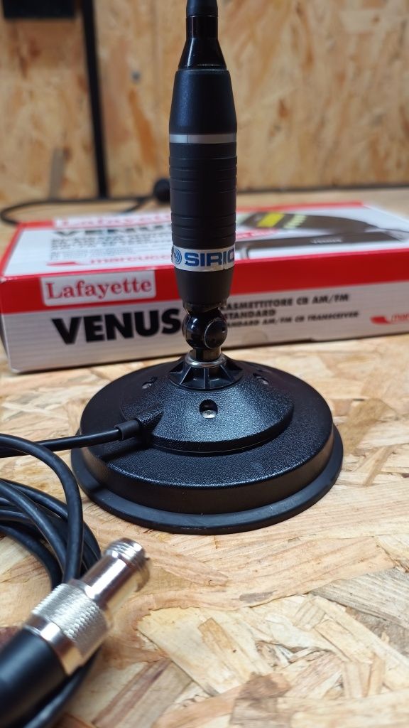 Radio CB Lafayette Venus + antena Sirio