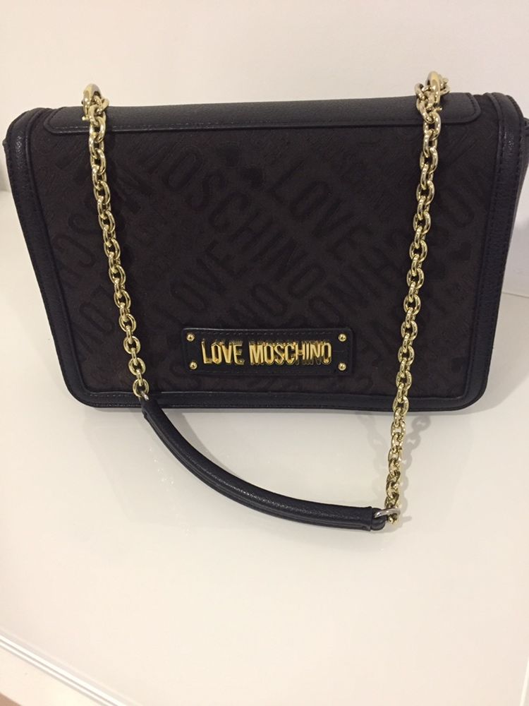 Mala Love Moschino