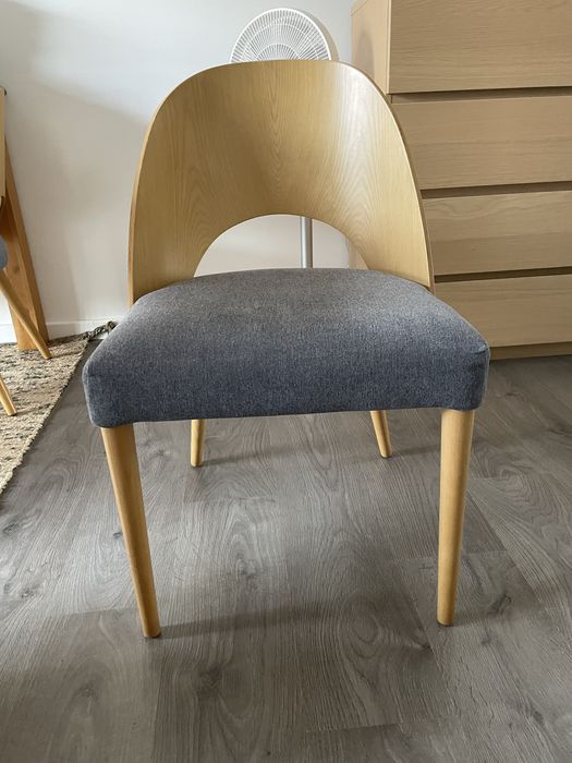 Cadeira cizento / madeira