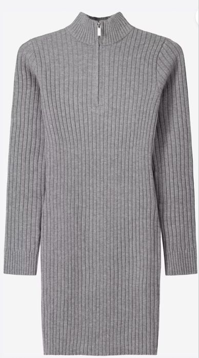 Сукня- светр в рубчик