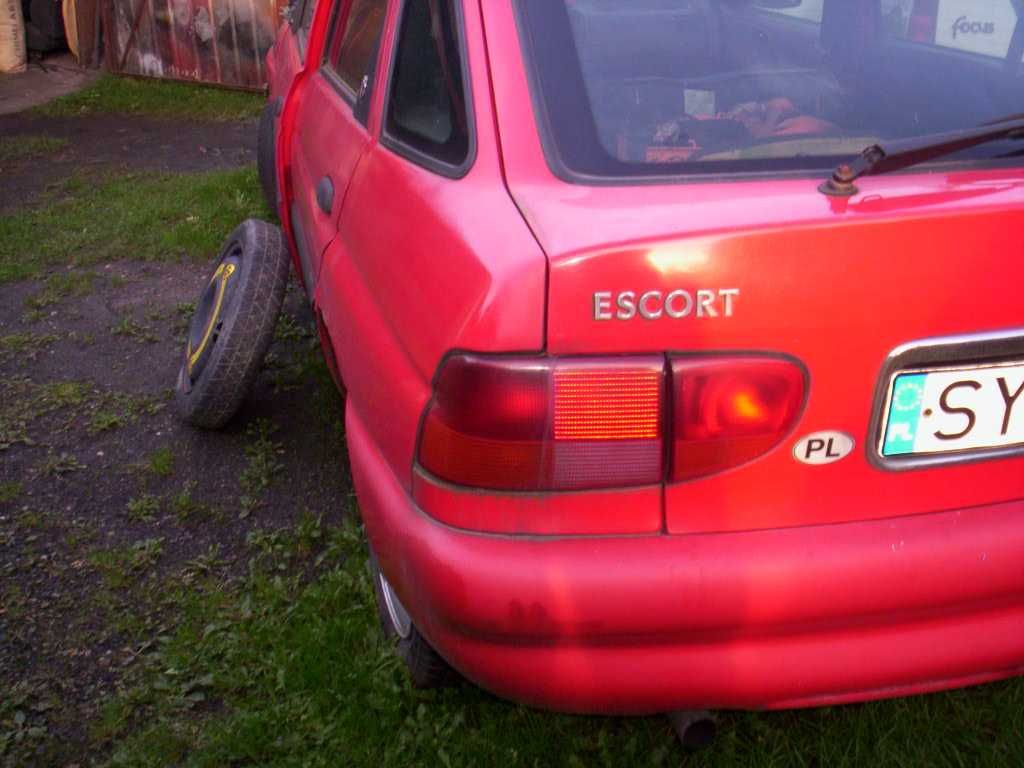 FORD ESCORT MK7,6 - Lampa Tylna COMBI - Hatchback-Kompletna - 90-00r.