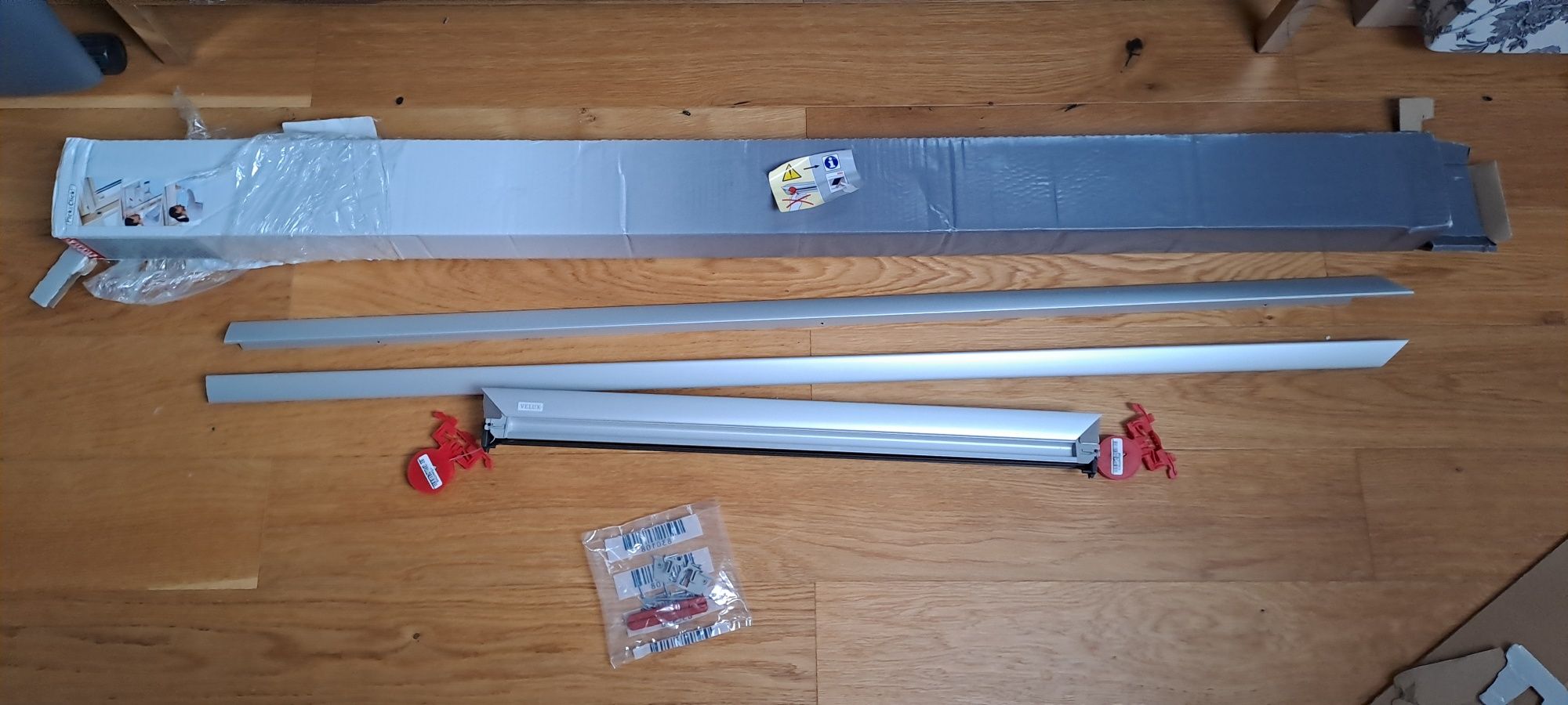Roleta przyciemniająca velux GZL MK08