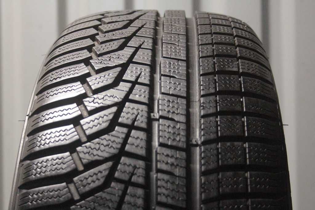 225/55/16 Hankook Winter i *Cept evo2 225/55 R16 95H 2022r HRS RunFlat