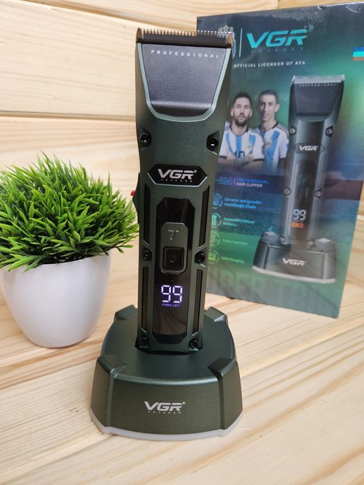 Стрижка VGR 696 машинка для стрижки волосся професійна