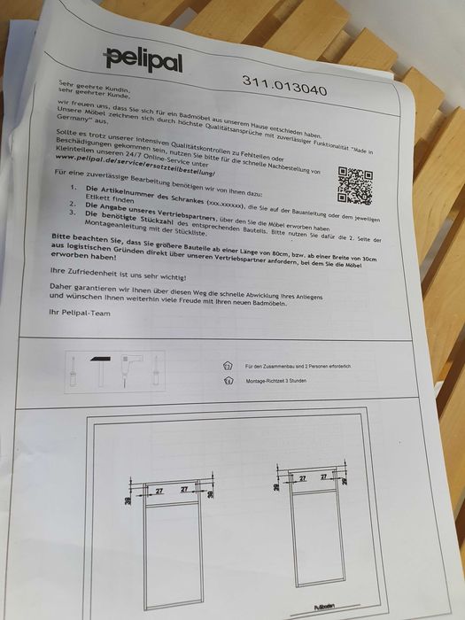Szafka łazienkowa w kolorze antracytowym