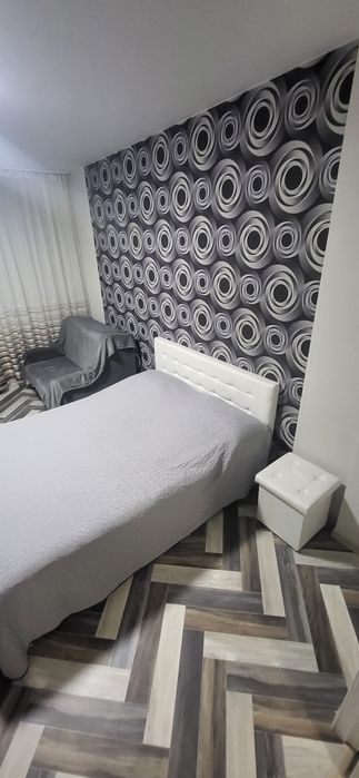 Выписываю командировочные  сдам 2 квартиру ул.Кадетский гай.