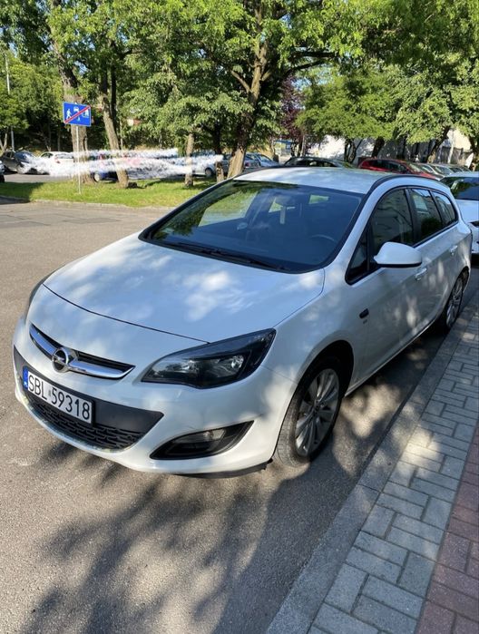 Opel Astra J Kombi, 2014, 1.7 diesel 110 KM