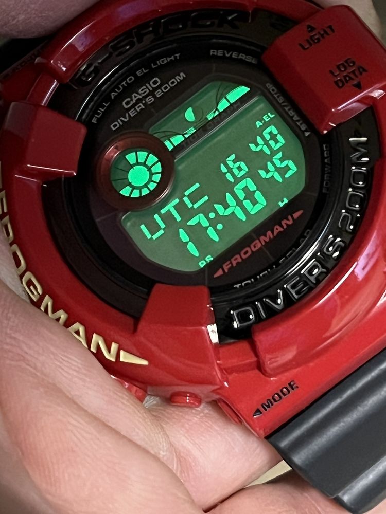 Casio G-shock Frogman GF-8250er mod red