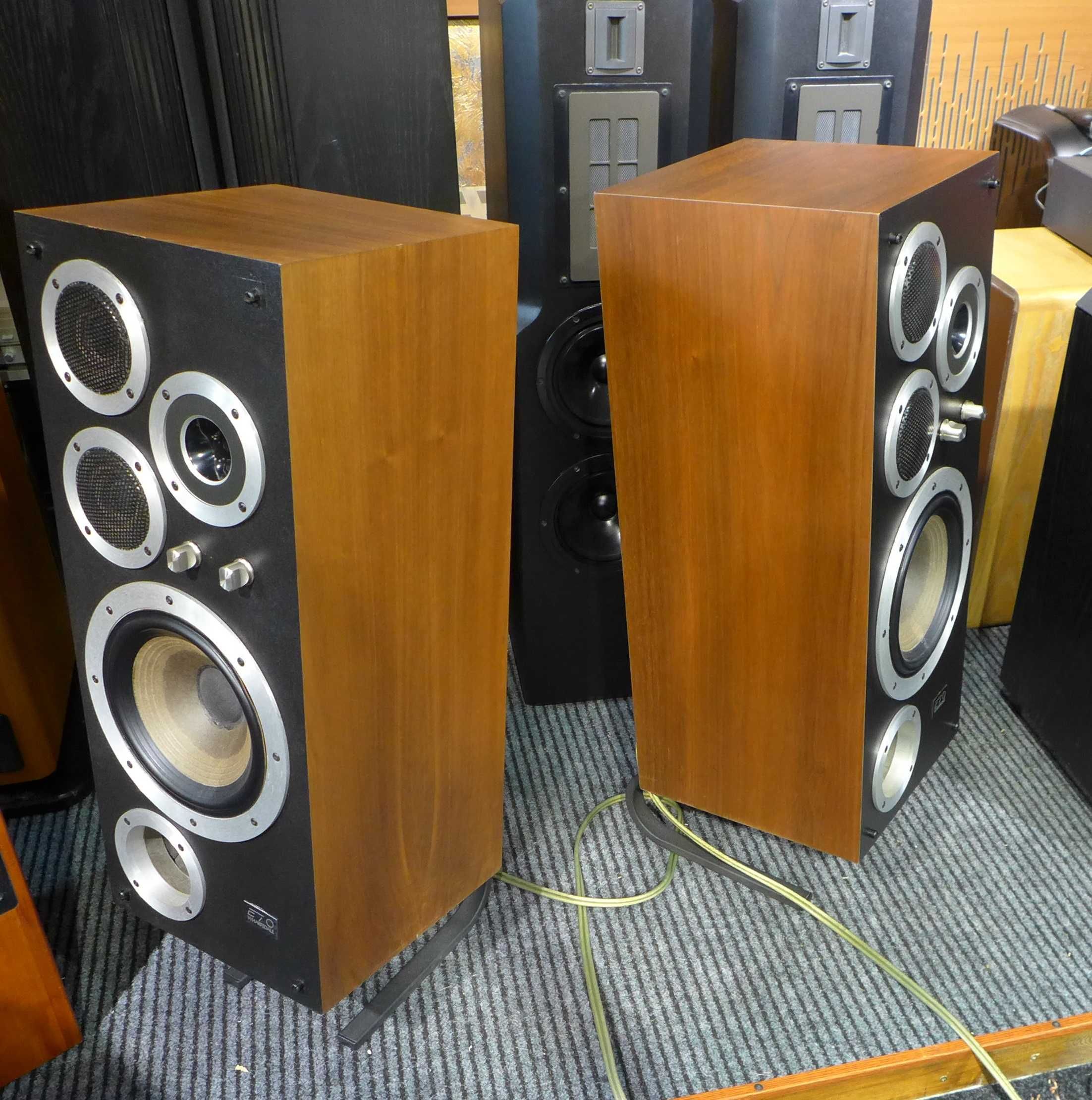 Wharfedale E70, E.seventy England