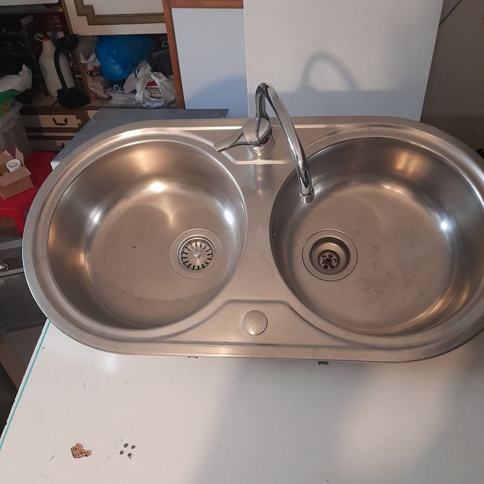 Banca loiça inox com torneira