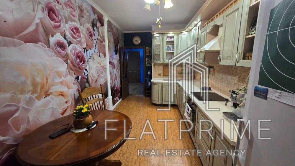 Продаж 2 кімнатної квартири, вулиця Ямська, Київ