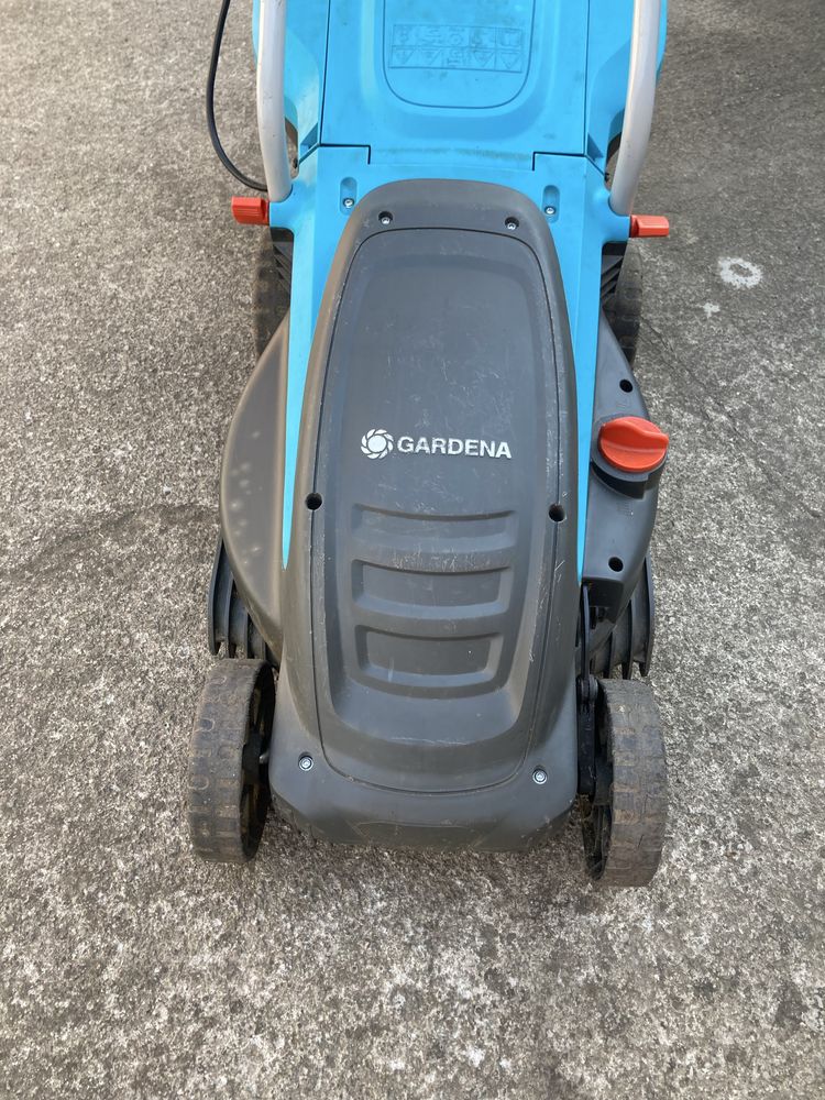 Газонокораска gardena 1200/32