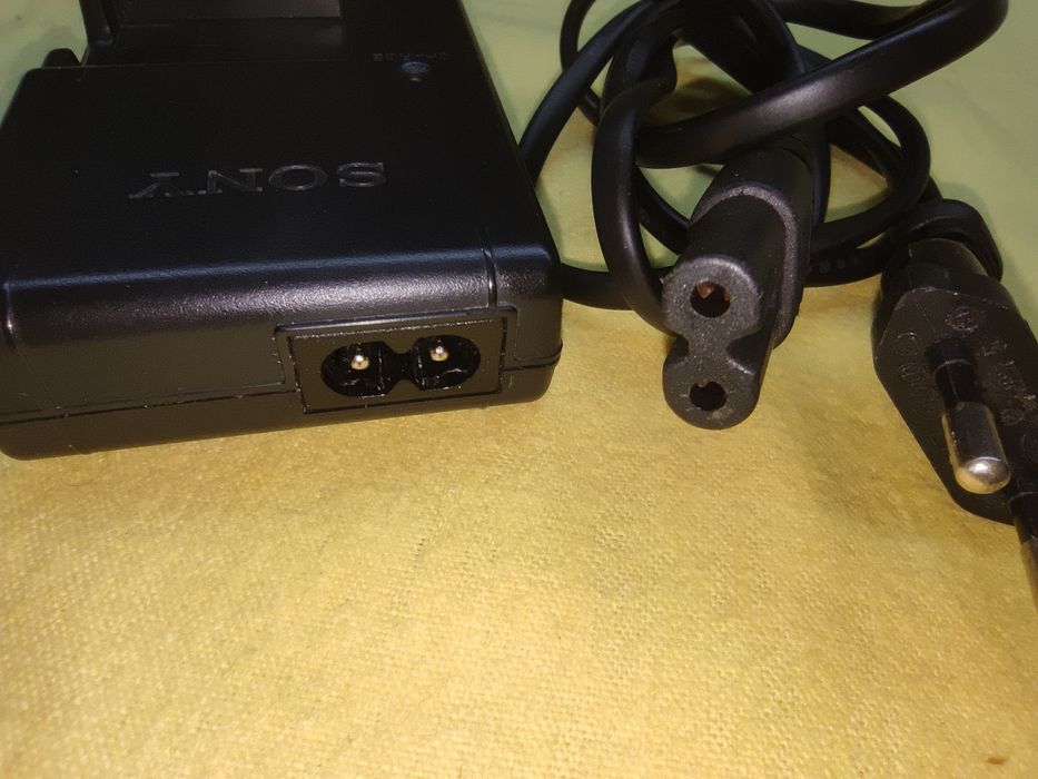 Sony NP‑BG1 зарядное устройство BC‑CSG Cyber‑Shot FG1