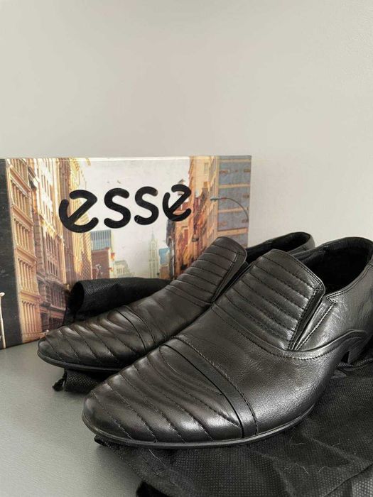 Чоловічі туфлі Esse шкіряні