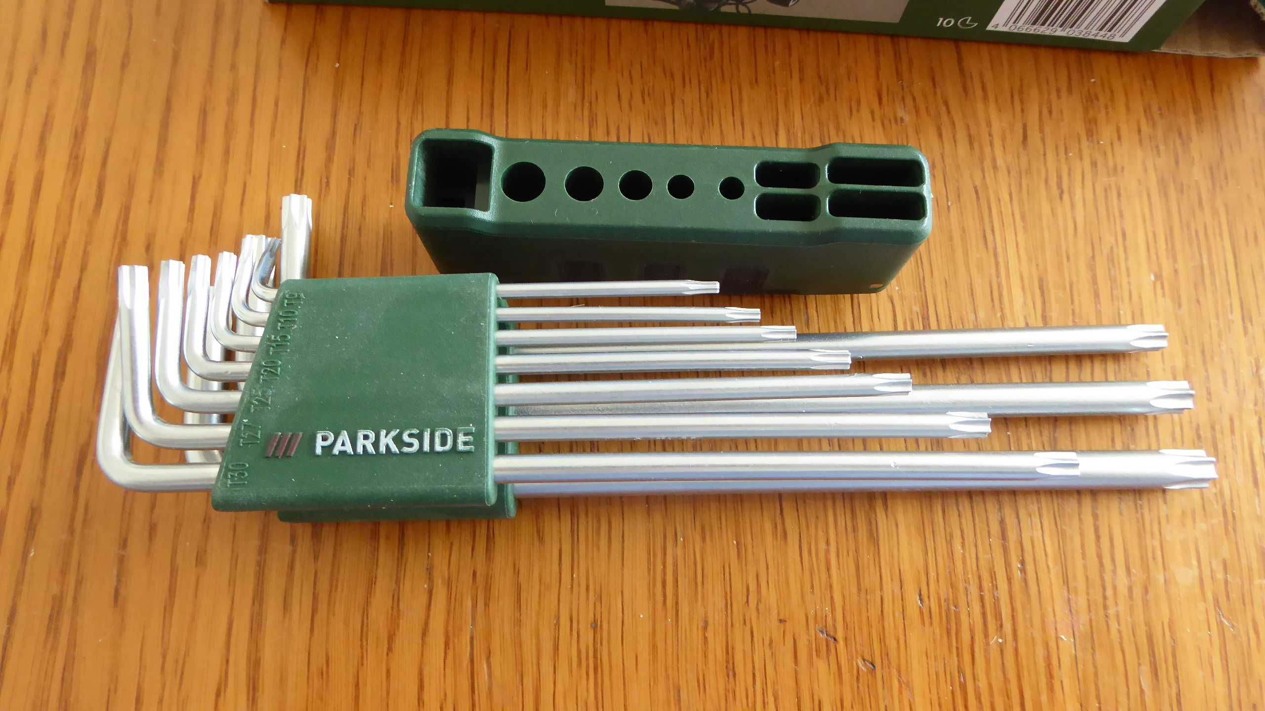 Nowy zestaw kluczy kołkowych TORX PARKSIDE 11 elementów.