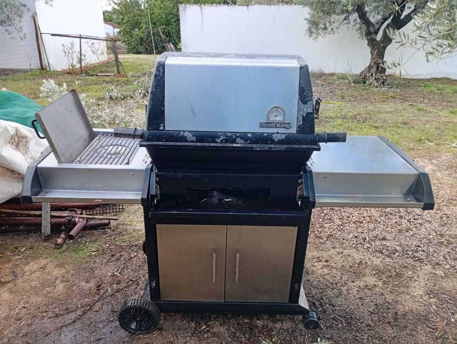 Churrasqueira BROIL KING