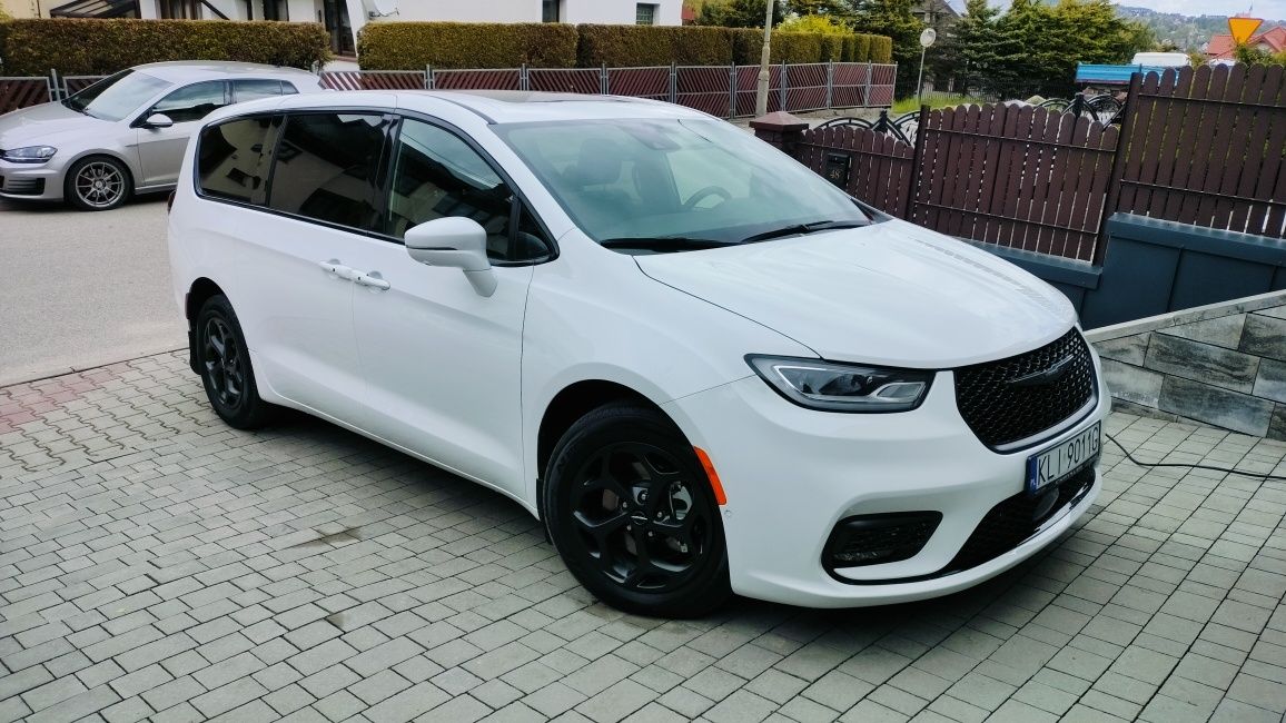 Chrysler Pacyfika Limied-S Hybrid2022r Przebieg 23tys. km!!!