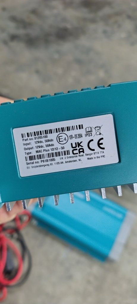 DC/DC конвертор MasterVolt Mac Plus 12/12V-50A