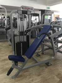 Life Fitness Chest Press