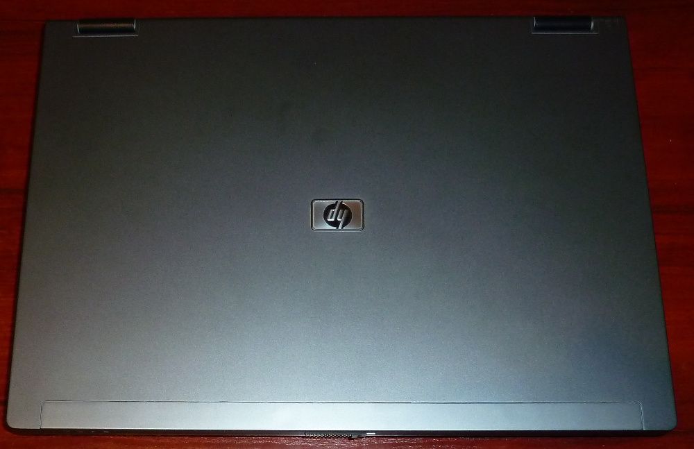 Laptop HP  15,4" Windows 10 Profesional, Dysk SSD WI-FI, BT, HDMI