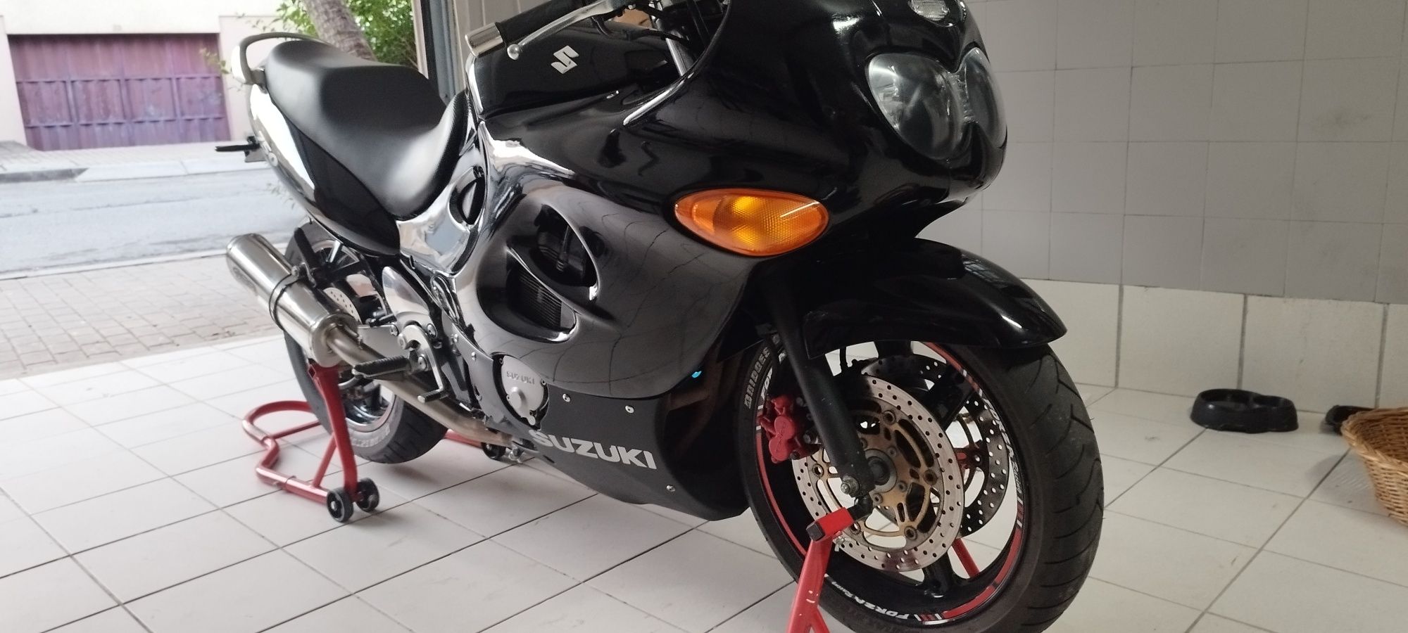 Suzuki gsx750f 98