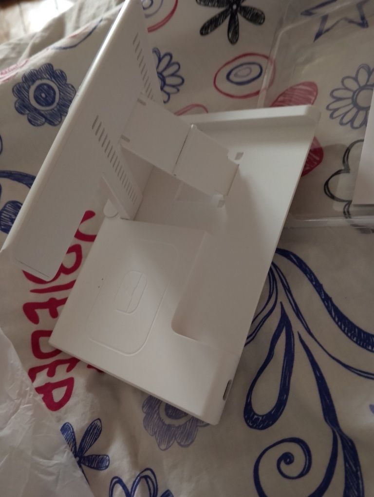 Ładowarka 3 w 1 kolor biały