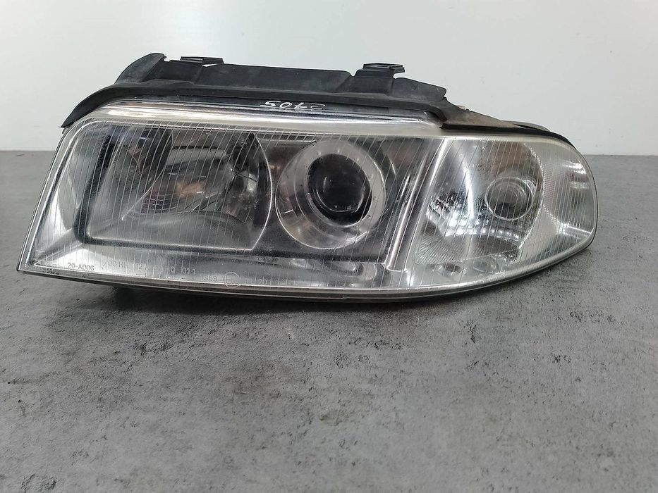 LAMPA PRZÓD LEWA AUDI A4 B5 20-A006B TYC